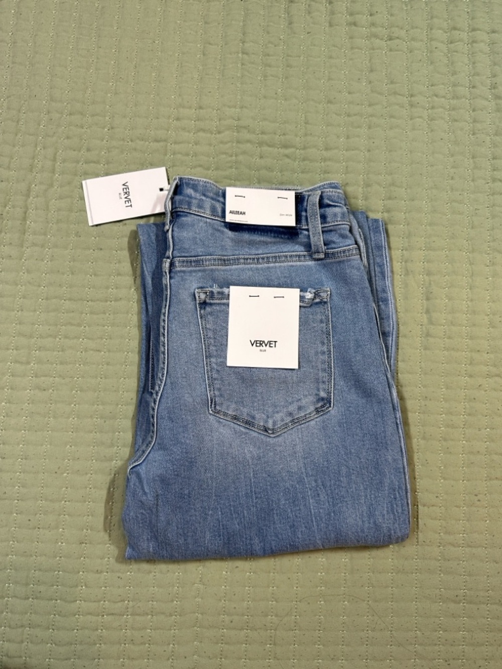 High-Rise Light Blue Women’s Jeans